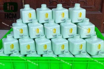 Chai nhựa in logo 2 màu