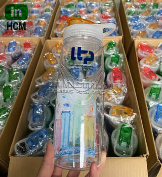 in logo quà tặng lên chai nhựa