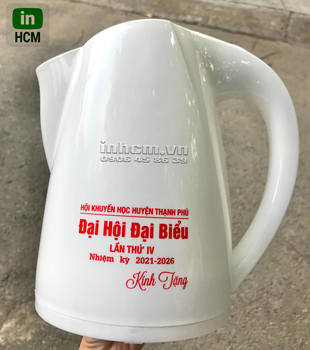 Bình siêu tốc in chữ làm quà tặng
