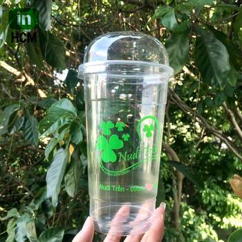 in hình ly nhựa đựng trà sữa 700ml
